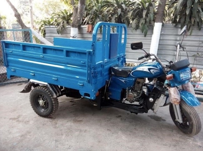 Dịch vụ ba gác chở thuê Adam Crease Shipping