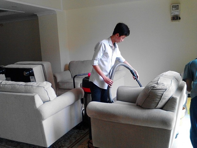 Dịch vụ giặt ghế sofa Toàn Thắng Cleaning