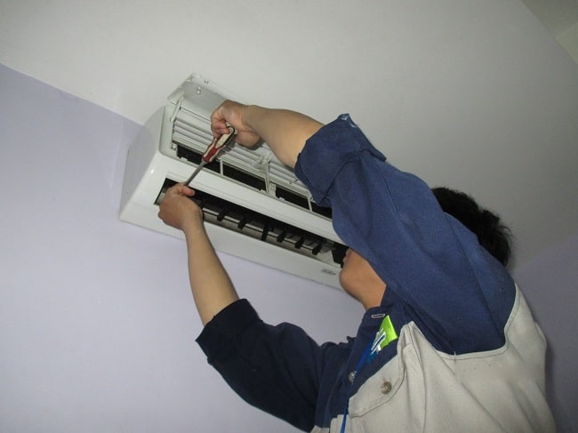 Dịch vụ vệ sinh máy lạnh HS