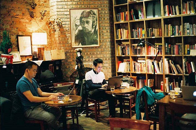 Quán cafe sách ở Sài Gòn