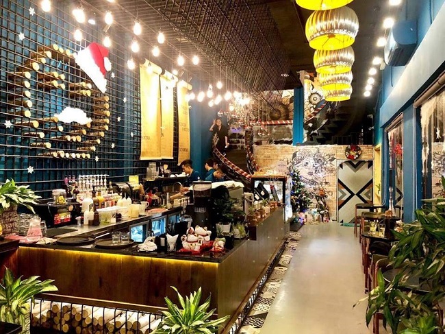 Finita Cafe - Quán Cafe Đẹp Quận Tân Bình Sài Gòn