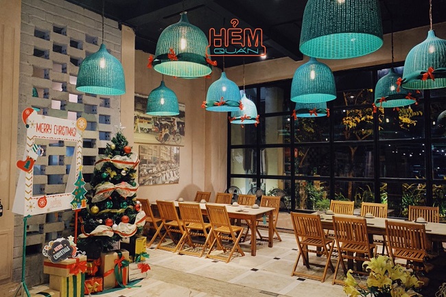Hẻm Quán là quán ăn trưa ngon ở Hà Nội