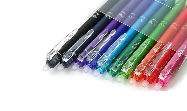 Bút bi xóa được Nhật Bản là loại bút bi phổ biến