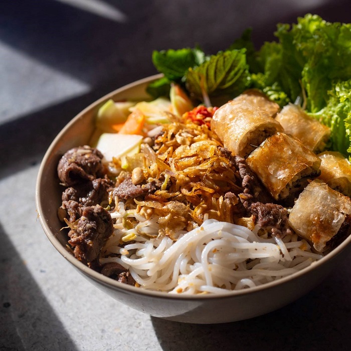 TOP 10 MUST-EAT RESTAURANTS IN HO CHI MINH CITY