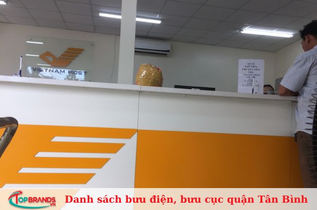 Bưu điện Bà Quẹo - quận Tân Bình 