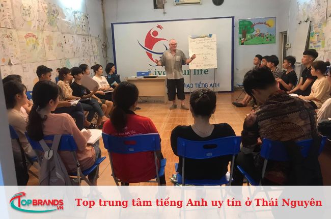 E.Life - Anh ngữ Thái Nguyên là 1 trong những trung tâm đào tạo ngoại ngữ nổi tiếng