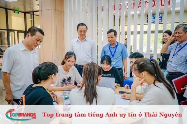 Trung tâm ngoại ngữ sư phạm Việt Bắc 