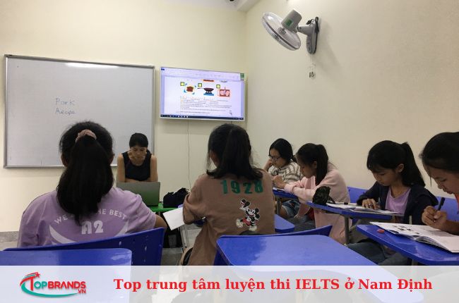 Top trung tâm luyện thi IELTS ở Nam Định uy tín, tốt nhất