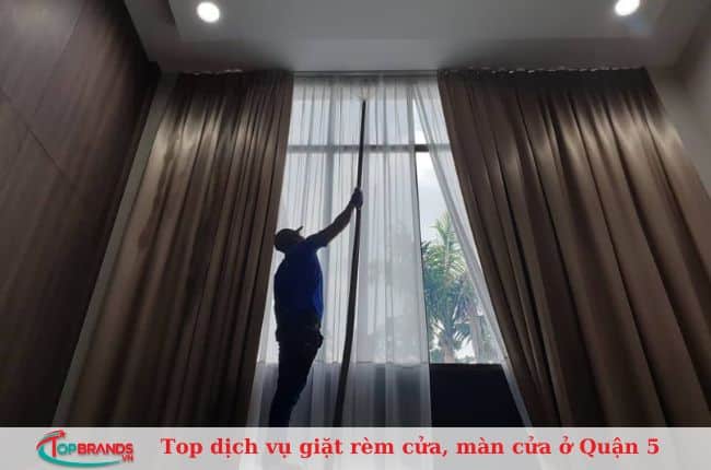 Dịch vụ giặt rèm cửa, màn cửa tại nhà ở quận 5 giá rẻ