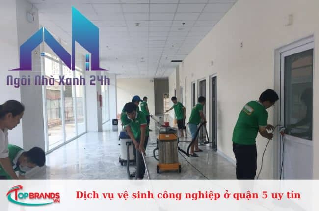 Dịch vụ vệ sinh công nghiệp ở quận 5 uy tín