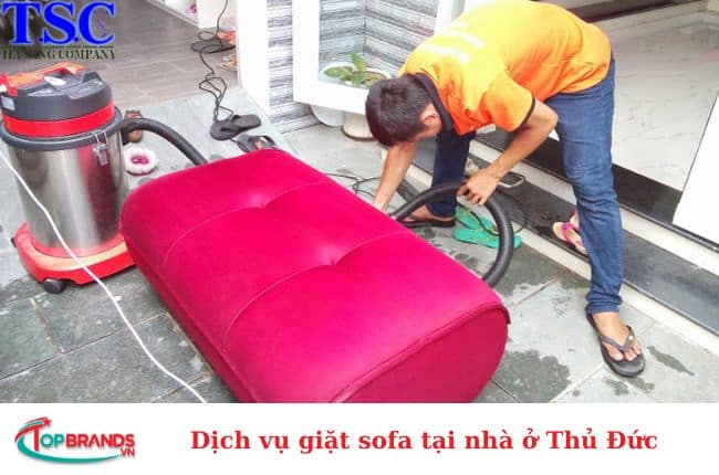 Dịch vụ giặt sofa tại nhà ở Thủ Đức uy tín