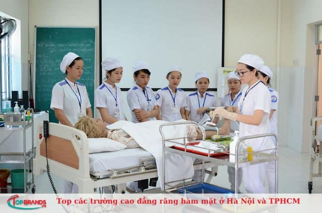 Top các trường cao đẳng răng hàm mặt ở Hà Nội và TPHCM