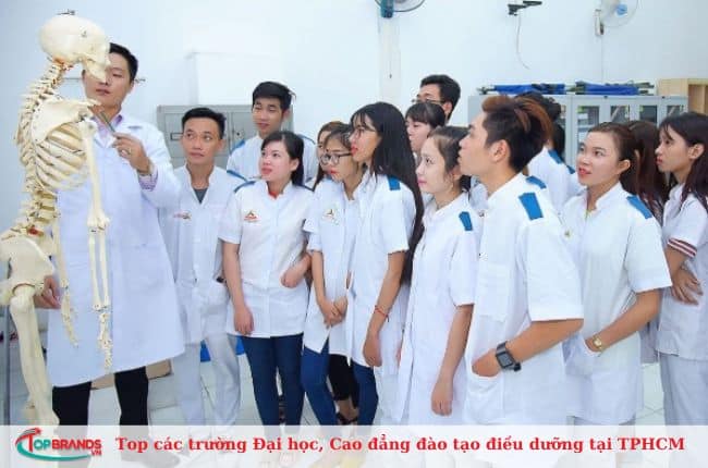 Trường Cao đẳng Y dược Hồng Đức