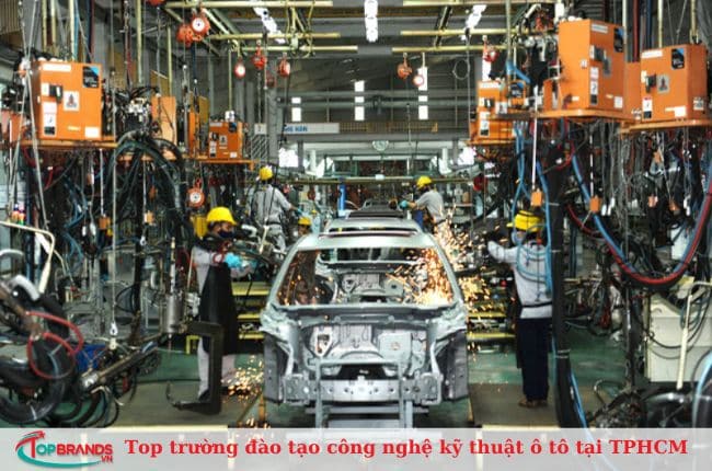 Top trường đào tạo công nghệ kỹ thuật ô tô tại TPHCM