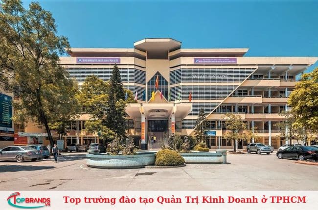 Học viện Tài chính