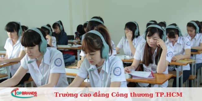 các trường cao đẳng xét tuyển học bạ TPHCM