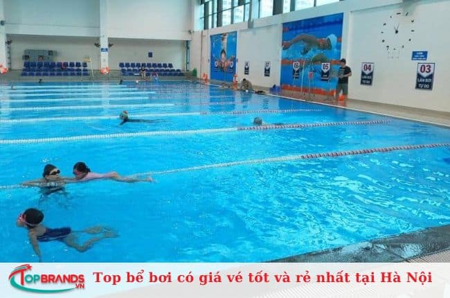 Bể bơi bốn mùa Hoàng Mai