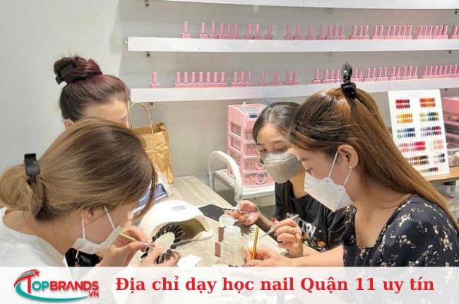 Học viện dạy nghề nail Quận 11 uy tín