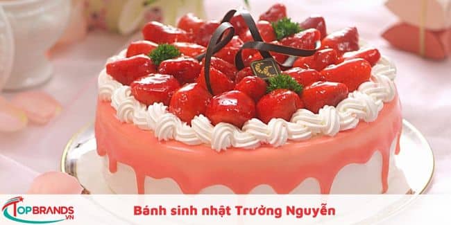 Bánh sinh nhật Trưởng Nguyễn