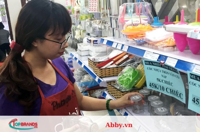 Cửa hàng bán nguyên liệu và dụng cụ làm bánh ở Hà Nội