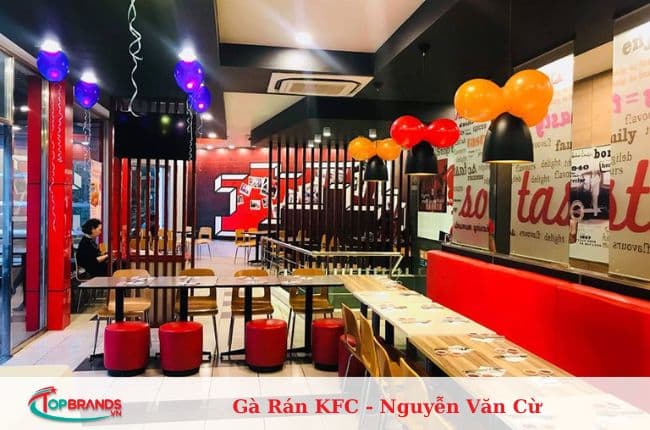 Cửa hàng KFC có view đẹp ở Hà Nội