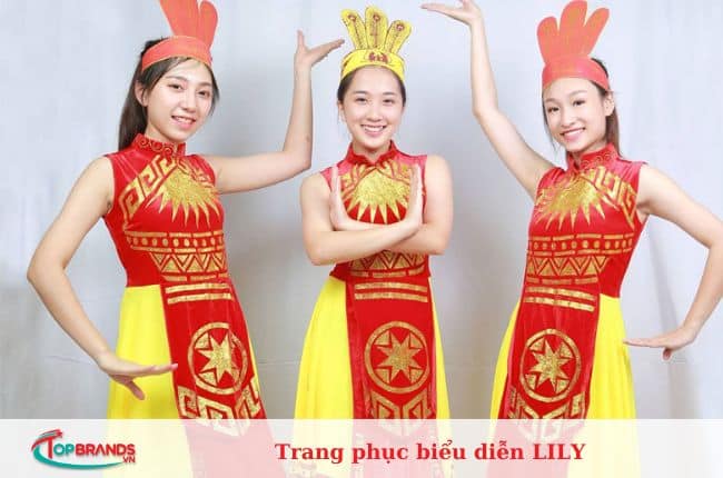 cho thuê trang phục dân tộc tại Hà Nội