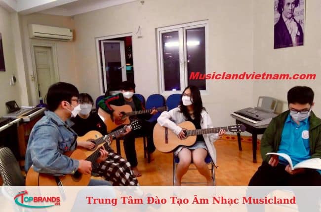 địa chỉ học đàn guitar ở Hà Nội