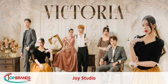 Studio chụp kỷ yếu ở Hà Nội được nhiều người yêu thích.