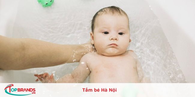 Dịch vụ tắm bé sơ sinh Hà Nội