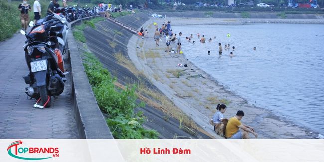 Hồ Linh Đàm