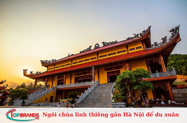 Ngôi chùa gần Hà Nội nổi tiếng