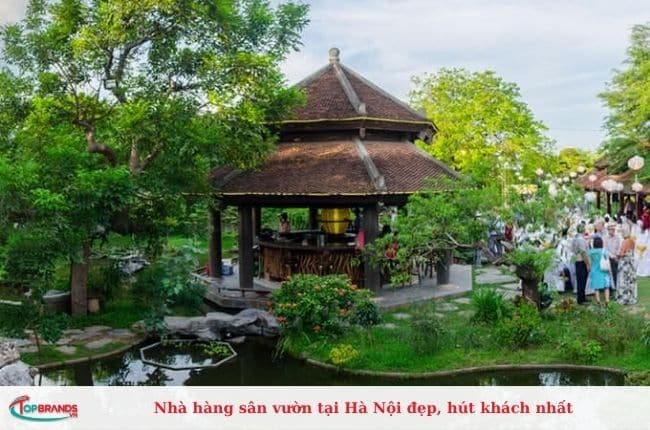 Quán sân vườn tại Hà Nội đẹp, hút khách nhất