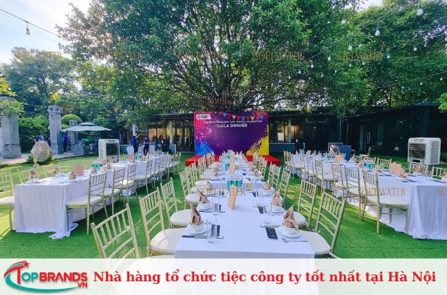 Nhà hàng tổ chức tiệc công ty tại Hà Nội