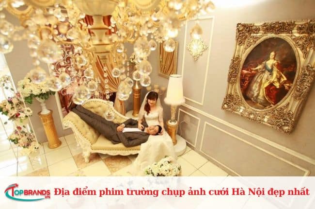 Một trong các địa điểm phim trường chụp ảnh cưới Hà Nội đẹp và phổ biến