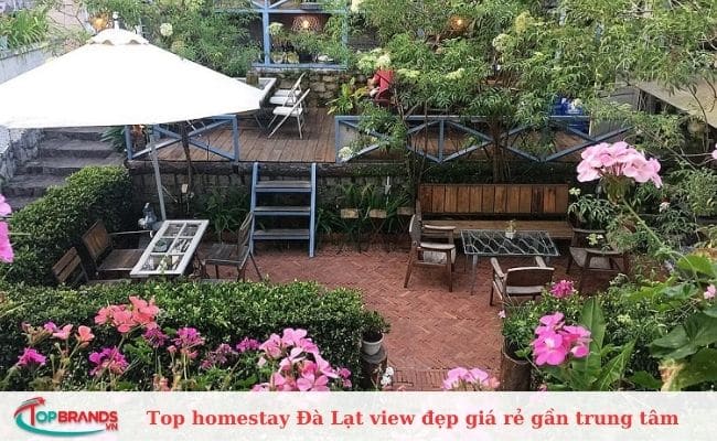 Là Nhà homestay