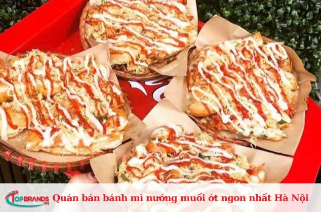 Quán bán bánh mì nướng muối ớt tại Hà Nội nổi tiếng