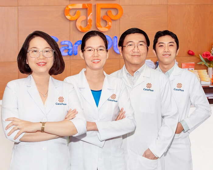 Đội ngũ y bác sĩ tại phòng khám nhi khoa Tân Bình