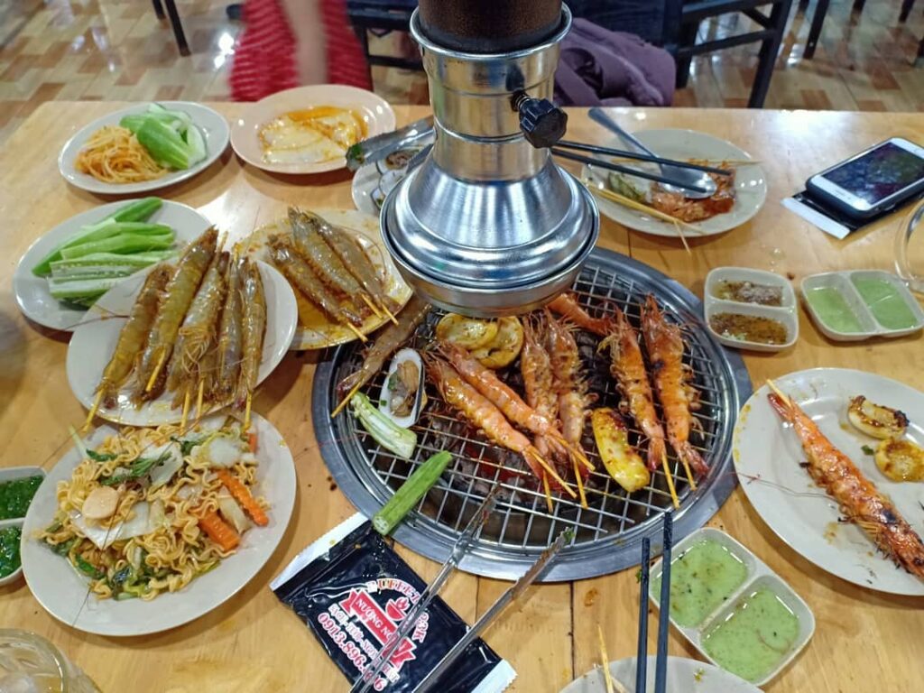 Quán buffet Quỳnh