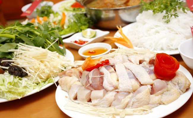Mạnh Hoạch - Quán lẩu gà lá é nổi tiếng ở Hà Nội