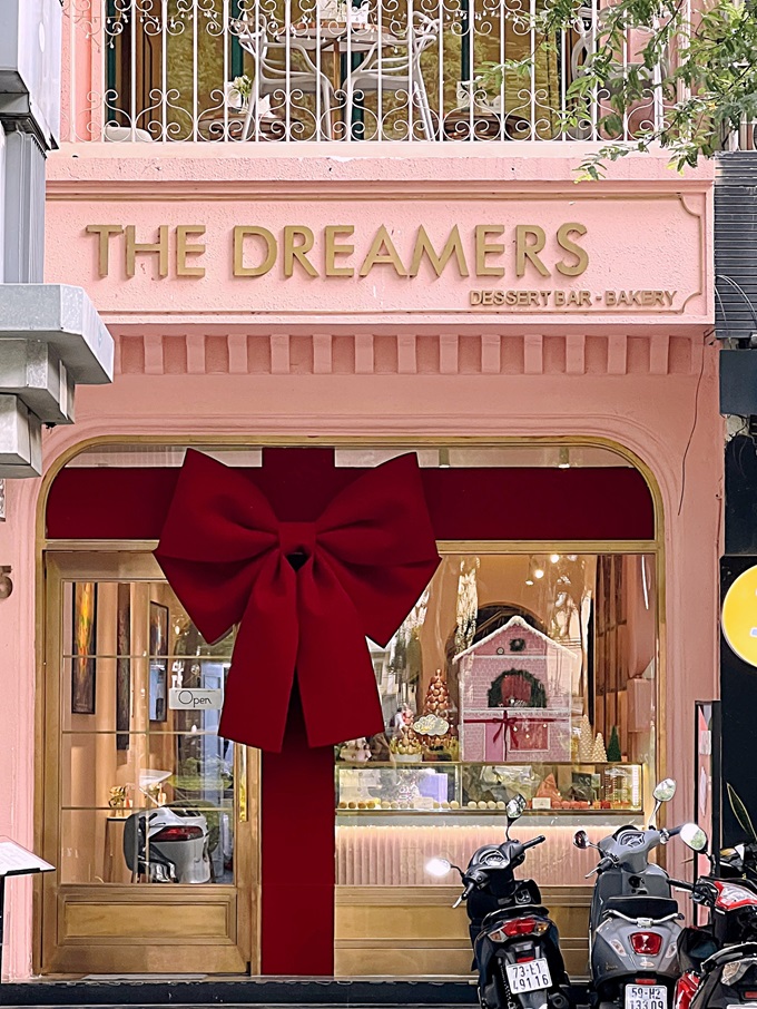 The Dreamers Dessert Bar 
