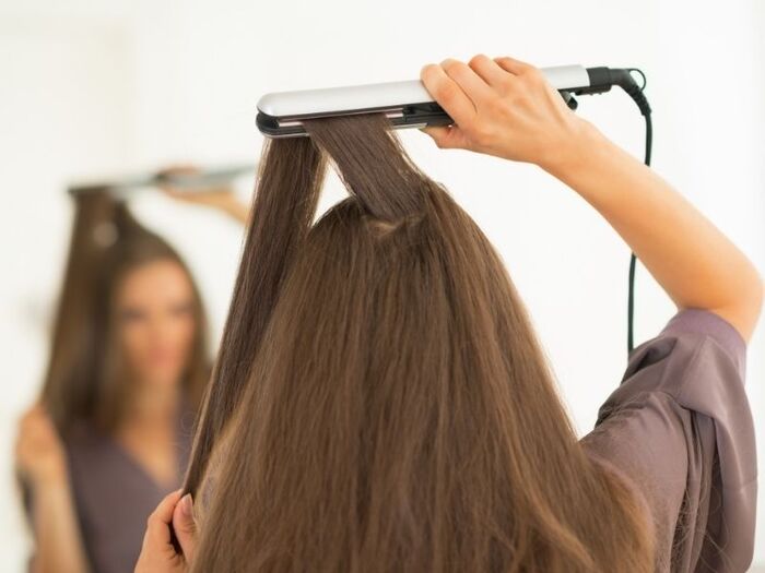 cách làm tóc ép trở lại bình thường