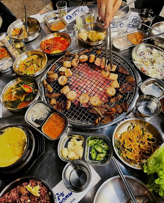 Nhà hàng nướng Samwon