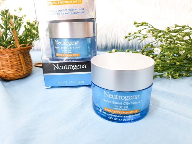 Mỹ phẩm Neutrogena Hydro Boost – Gel Cream Extra – Dry Skin (48g)