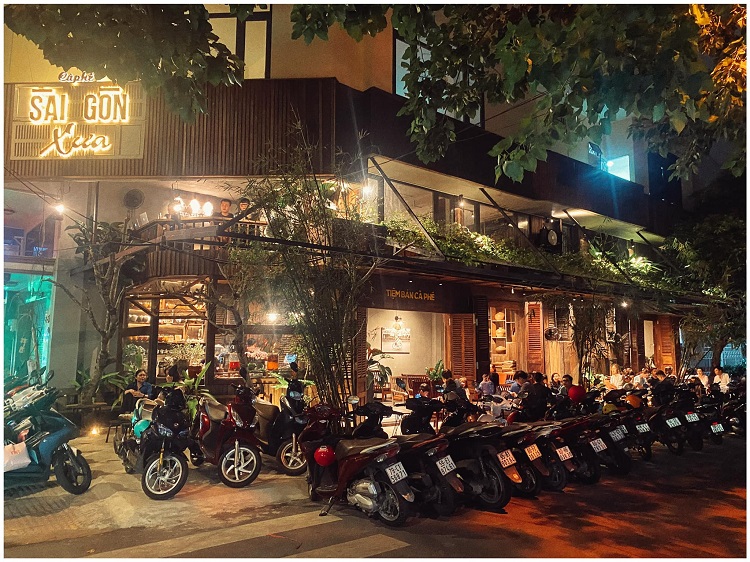 Tiệm Cafe Sài Gòn Xưa