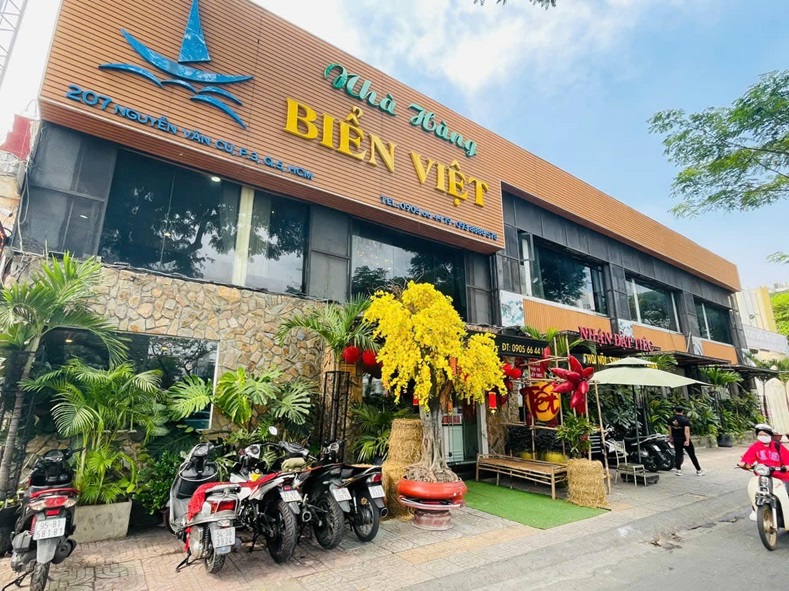 Nhà hàng Biển Việt